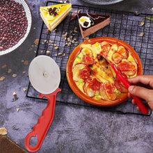 Stainless Steel Pizza Cutter / Pastry Cutter / Sandwiches Cutter the24kgal