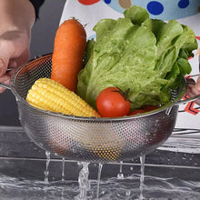 Stainless Steel Colander with Handle, Large Strainer Basket for Kitchen (25.5 cm) the24kgal