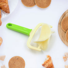 Plastic Cake Ball Cutter - Round Roll Forming Mold for Baking & Puri Making (1pc) the24kgal
