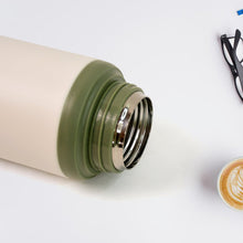 Stainless Steel Mug / Bottle Vacuum Insulated Cup With Handle, Small Cup & Straw (650 ML) the24kgal