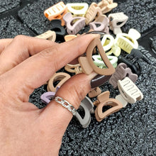 Plastic Small Hair Clips for Girls Kids Hair Accessories (3 Pcs Set / Mix Color & Design) the24kgal