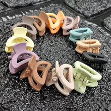 Plastic Small Hair Clips for Girls Kids Hair Accessories (3 Pcs Set / Mix Color & Design) the24kgal