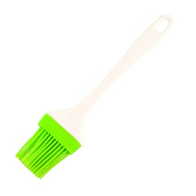 Silicone Kitchen Oil Spatula Brush with Handle Pastry / Cake Brush (17 cm / 1 Pc) the24kgal