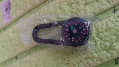 Clip Snap Hook Mini Compass (1 Pc / Mix Design) the24kgal