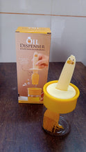 Plastic 2 in 1 Oil Dispenser Bottle with Silicone Basting Brush (1 Set) the24kgal