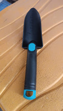 Plastic Heavy Duty Garden Hand Trowel with Measurement Marks (1 Pc) the24kgal