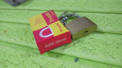 Multipurpose Solid 3 Keys door lock 38 mm / 1 Pc) the24kgal