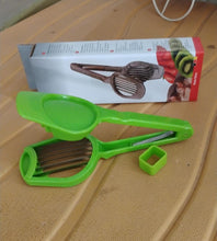 Multipurpose Slicer with Seven Blades, Egg Slicers Stainless Slicer, Strawberry, Tomato, Kiwi, Fruit Cutter, Divider Separator the24kgal
