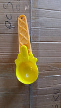 1-Piece Plastic Ice Cream & Watermelon Scooper with Trigger Dipper the24kgal
