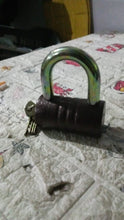 Heavy-Duty Iron Padlock – 82mm Black Spray Lock with Brass Core & 5 Keys, Waterproof & Anti-Theft the24kgal