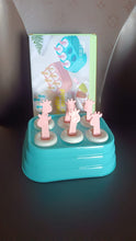 6 Cavity sicle Molds Plastic Giraffe shape Ice Moulds (1 Pc) the24kgal