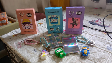 Cute Keychain With Card Gift - Keychain Accessories Key Chain Backpack Charms Car Keys Keychain for Kids Girls, Unicorn Toy and Charm Key- Chain for Bag  / Door Key- Ring / car Key- Ring / Party Favor (Mix Color & Design 1 Pc ) the24kgal