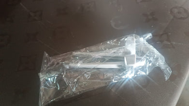 Plastic Finger Chopsticks for Gamers, Snack Clips (1 Pc) the24kgal