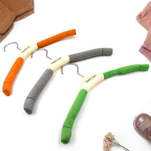 Solid Sponge Hanger Non-Slip Hanger (1 Pc / Mix Color / B Grade) the24kgal