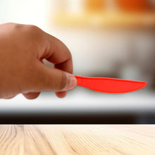 Durable Plastic Knives (8 Pc) the24kgal