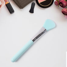 Soft Silicone Face Mask Applicator Brush (1 Pc) the24kgal