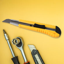 4 In 1 Hand Tool Kit Maintenance Repair Kits (1 Set) the24kgal