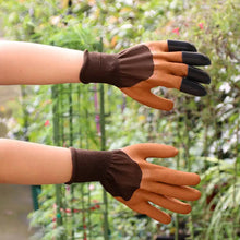 Garden Farming Gloves With Hand Fingertips & Plastic Claws (1 Pair) the24kgal