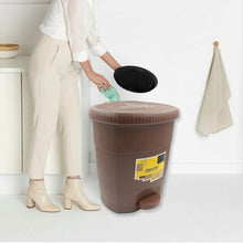 Homeware Dustbin Clean Mini Small Size Plastic Pedal Dustbin Used For Kitchen, Office, Car (1 PC) the24kgal