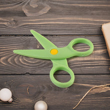 Plastic Safety Scissor, Pre-school Training Scissors (1 Pc) the24kgal