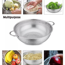 Stainless Steel Colander with Handle, Large Strainer Basket for Kitchen (25.5 cm) the24kgal