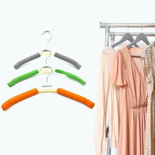 Solid Sponge Hanger Non-Slip Hanger (1 Pc / Mix Color / B Grade) the24kgal