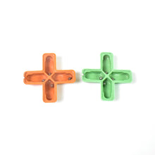 Magic Toys Magic Cross Magic Tricks Puzzle (1 Pc / Mix Color & Design) the24kgal