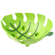 Leaf-Shaped Plastic Fruit Basket (1 Pc) the24kgal