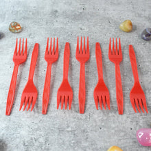 Premium Disposable Plastic Forks (8 Pc) the24kgal
