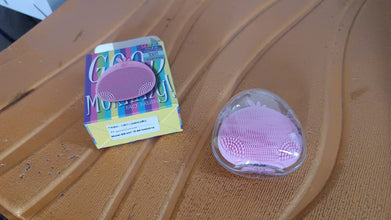 Silicone Face Cleansing Brush (1 Pc) the24kgal