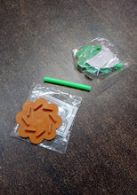 Small Magic air spinner, Plastic Promotional Spinning Toys (1 Pc) the24kgal