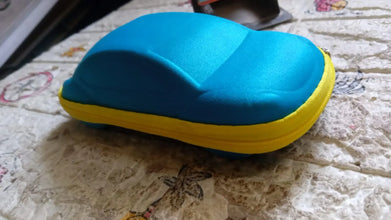 Cartoon Car Shape Sunglasses Box Portable Eyeglasses Case Fashion Lovely Sunglass Case Children's Glasses Box Blind Box for Kids Sunglasses Cases (1 Pc) the24kgal