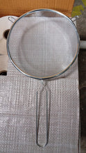 Big Mesh Strainer With Handle Stainless Steel Oil Straine, Mesh Sieve Strainer(1 Pc) the24kgal