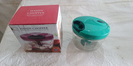 Handy Mini Plastic Vegetable Chopper Cutter, Onion Chopper Vegetables for Kitchen Accessories with 3 Blades the24kgal