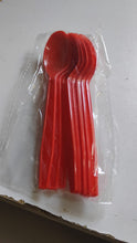 Reusable Home Dining Plastic Spoons (8 Pc) the24kgal