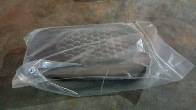 Medium 1 Pairs Silicone Heel Pads, Shoes Insole (11×6×3 Cm) the24kgal