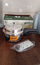 Aluminium Unique Goldex Pressure Cookers With Outer Lid (2 Litres / 5-Year warranty,  ISI Number :- 2347, BIS Number :- CM/L -7600164310 the24kgal