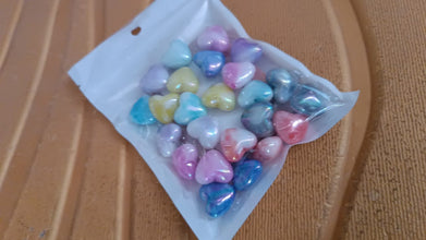 Heart-Shaped Crystal Gem Valentines with Gift Cards (24 Pc) the24kgal