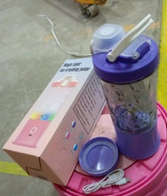 Eletric Crusher Juicer With Multicolor Light, 8 Blades (600 ML / Multicolor) the24kgal