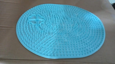 Silicone Bath Massage Cushion with Suction Cup (35×28 CM / 1 Pc) the24kgal