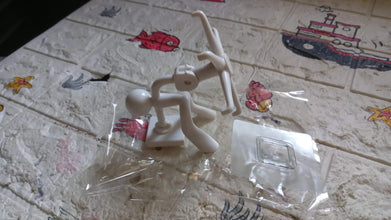 360° Rotating 6-Claw Hook – Kitchen & Bathroom Organizer (1 Pc | White) the24kgal