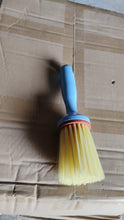 Multi-Purpose Short Handle Plastic Cleaning Brush (1 Pc) the24kgal