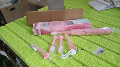 Adult Waterproof Electric Toothbrush with Extra 4 Toothbrush Head (1 Pc / USB Charging Operated / Mix Colour) the24kgal