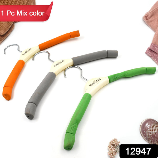 Solid Sponge Hanger Non-Slip Hanger (1 Pc / Mix Color / B Grade) the24kgal